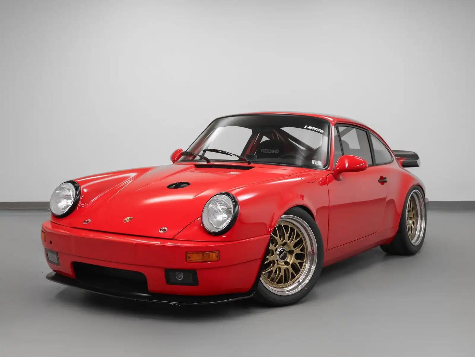 1985 Porsche 911's photo