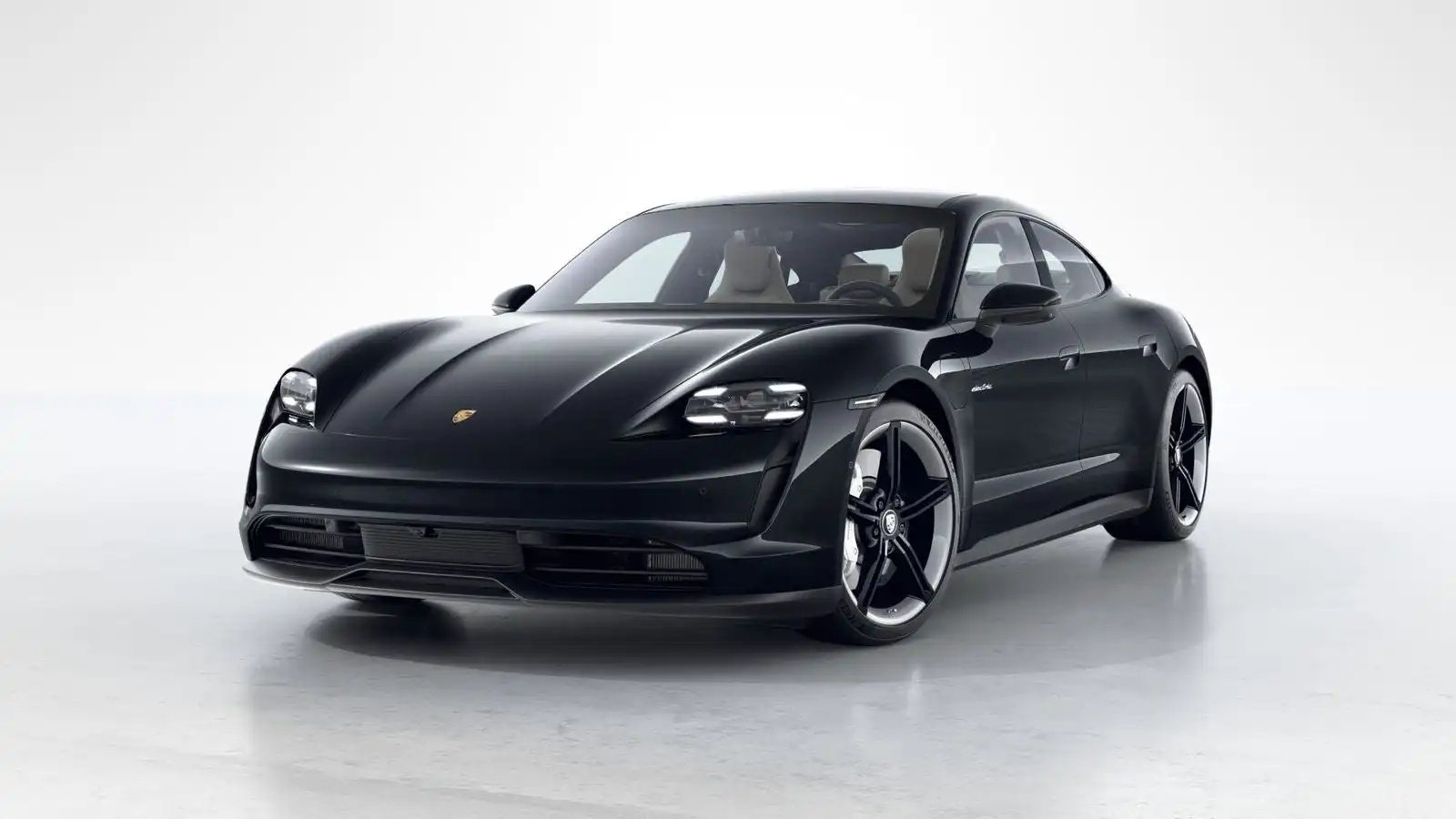 2024 Porsche Taycan 4S's photo