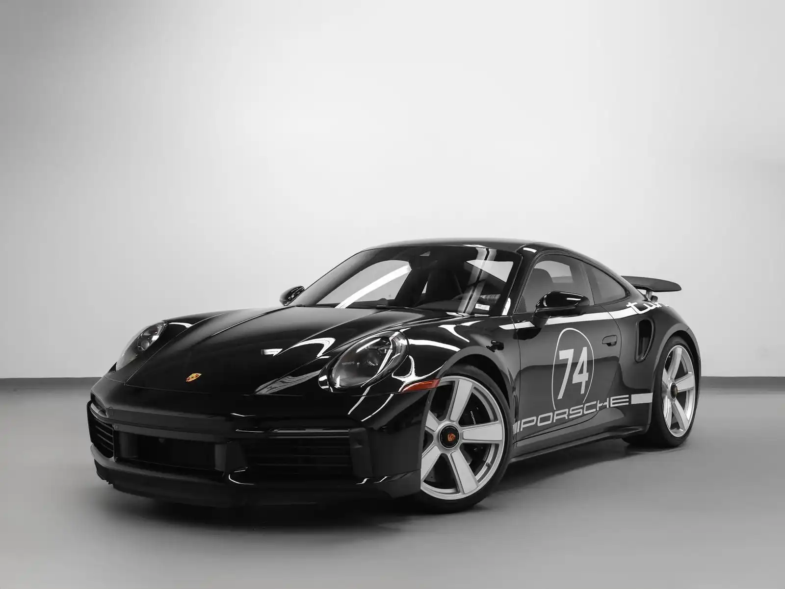 2025 Porsche 911 Turbo Coupe's photo