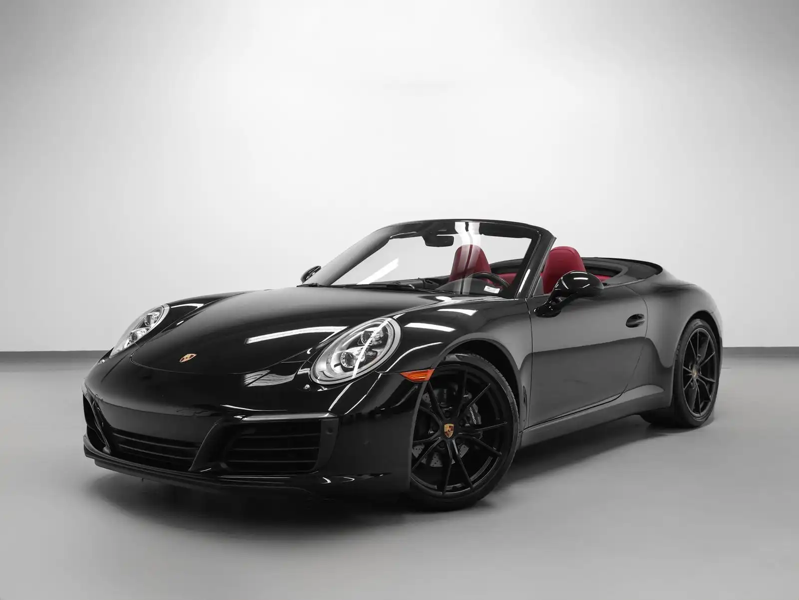 2017 Porsche 911 Carrera Cabriolet's photo