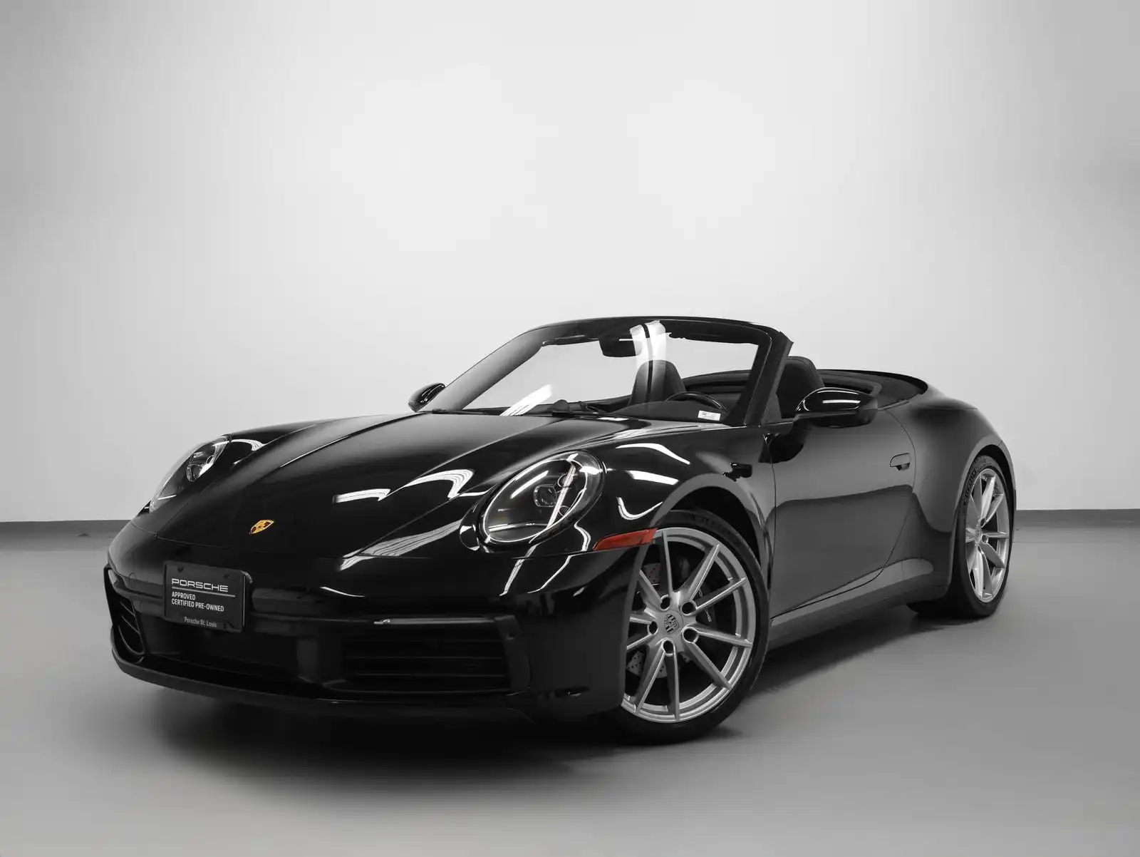 2022 Porsche 911 Carrera 4 Cabriolet's photo
