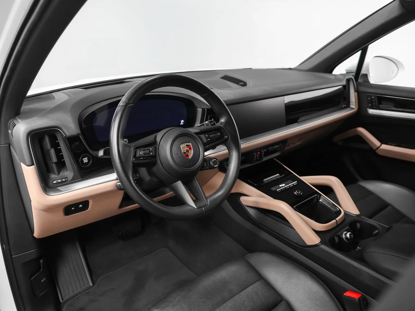 2024 Porsche Cayenne Base photo 4