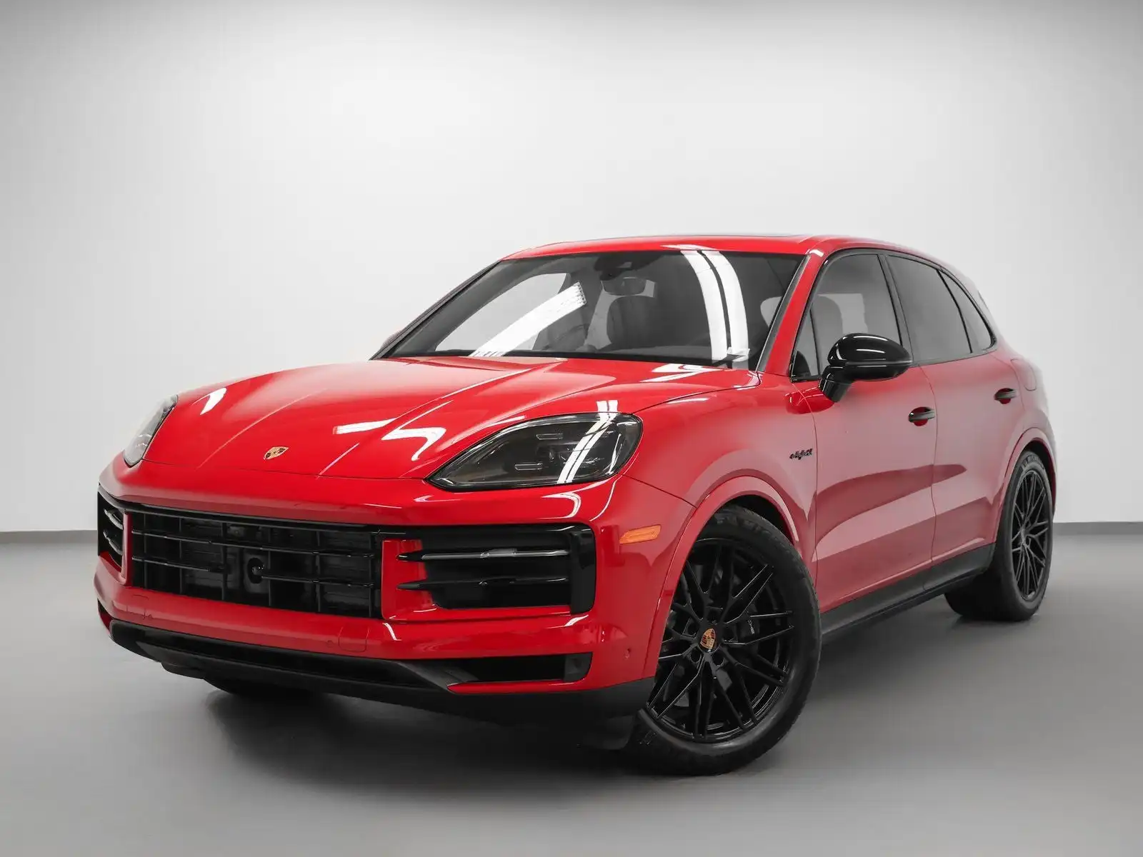 2025 Porsche Cayenne E-Hybrid's photo