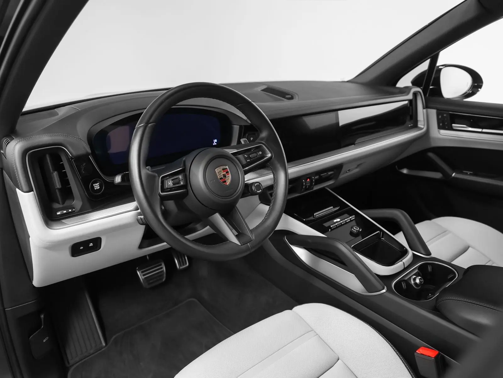 2024 Porsche Cayenne S photo 4