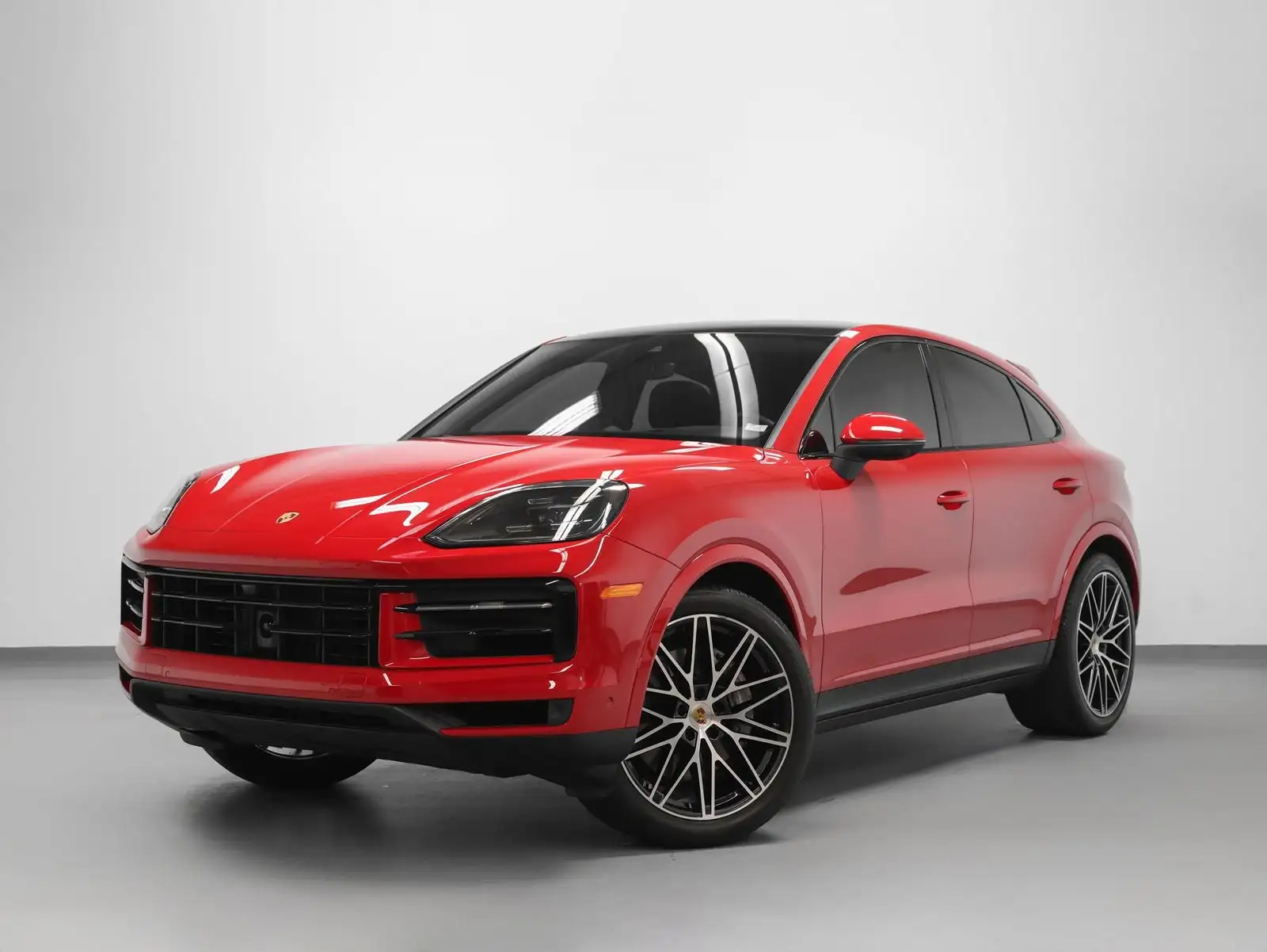 2024 Porsche Cayenne Base's photo