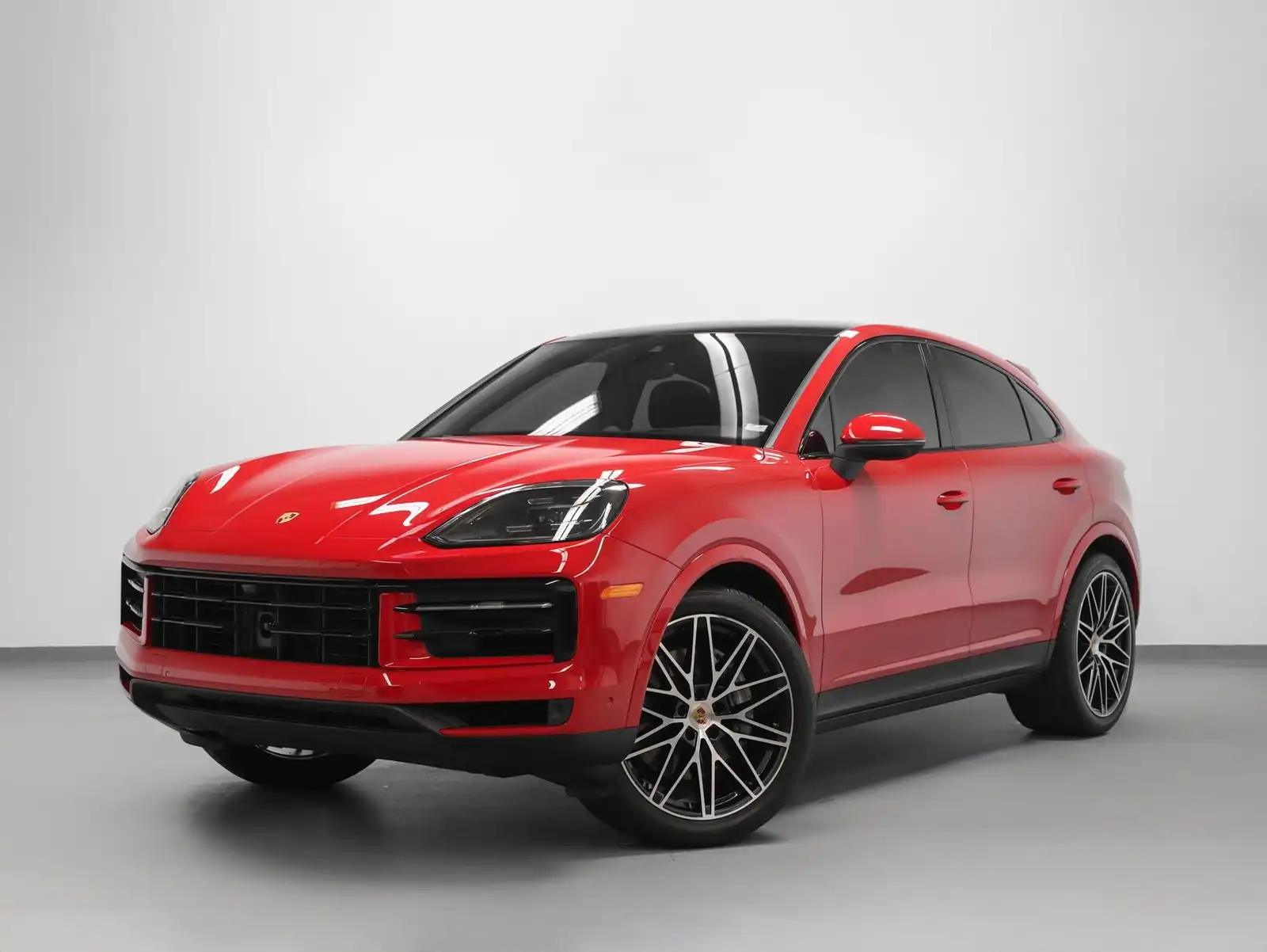 2024 Porsche Cayenne Base's photo