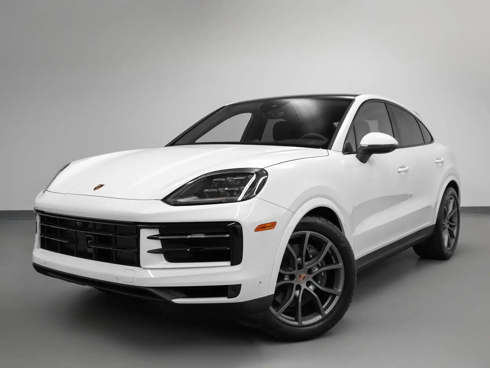2025 Porsche Cayenne Base's photo