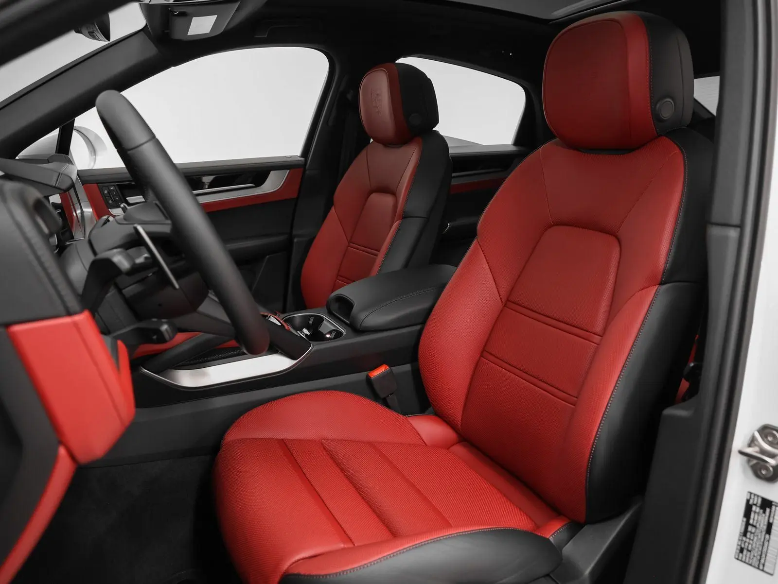 2025 Porsche Cayenne Base photo 5