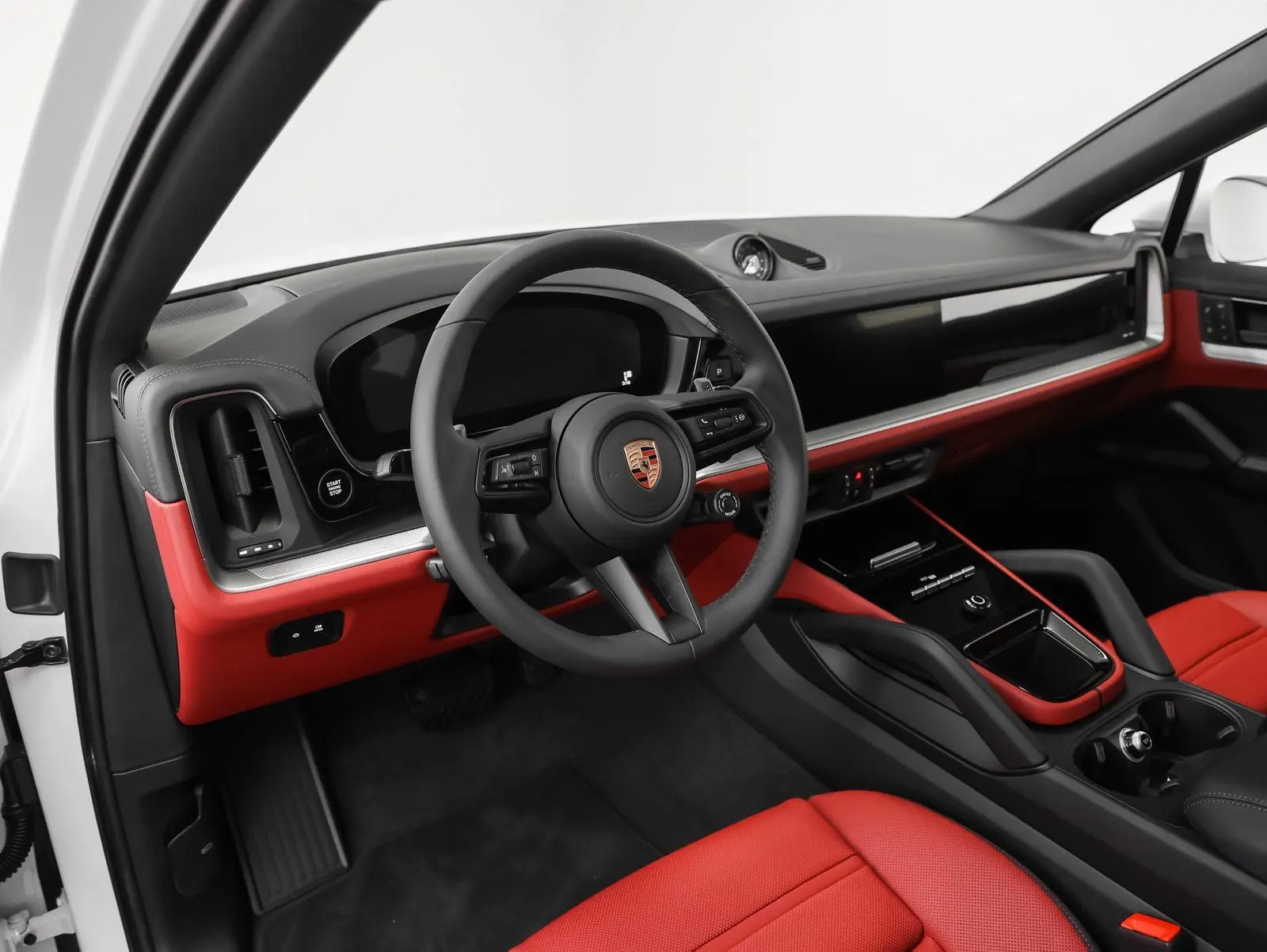 2026 Porsche Cayenne Base photo 4