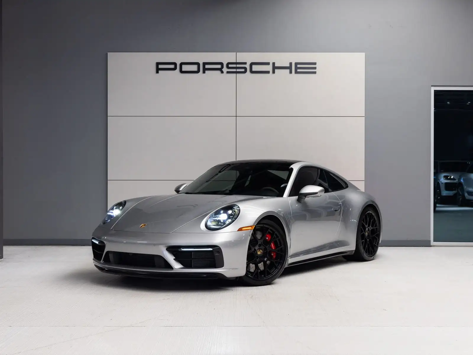 2023 Porsche 911 Carrera 4 GTS Coupe's photo