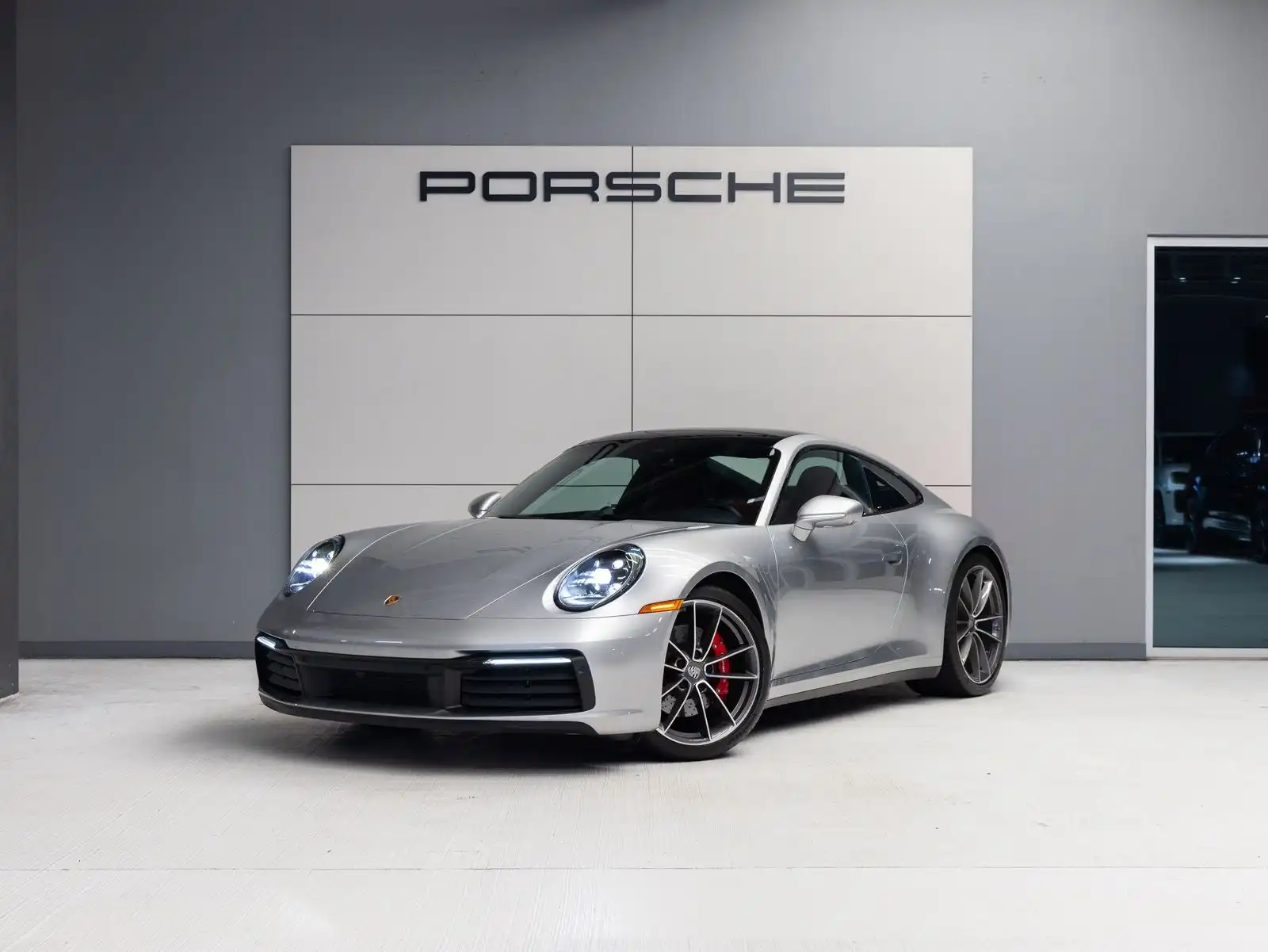 2024 Porsche 911 Carrera S Coupe's photo