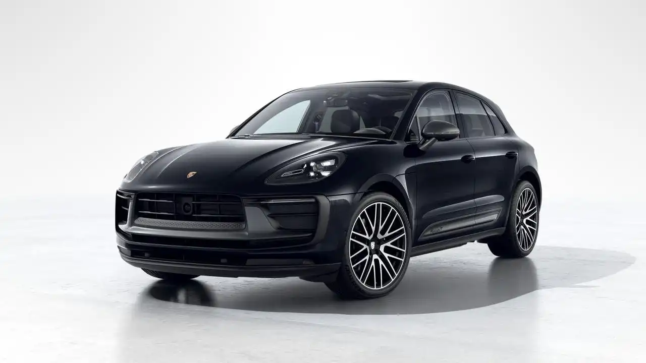 2023 Porsche Macan T's photo