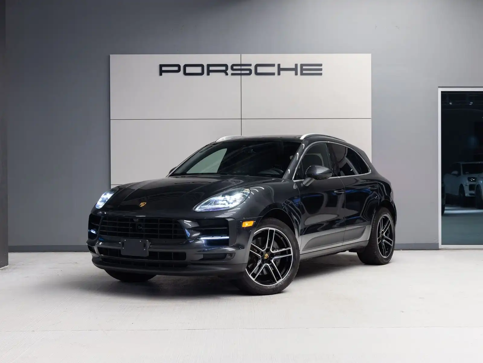2020 Porsche Macan S's photo