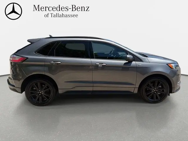 2022 Ford Edge ST-Line AWD photo 4