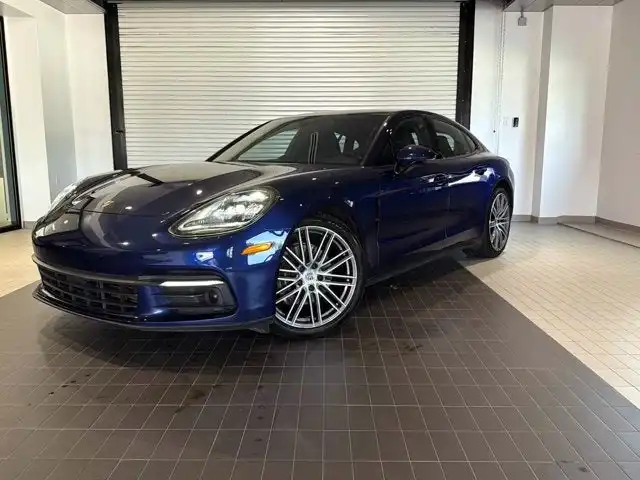 2020 Porsche Panamera's photo
