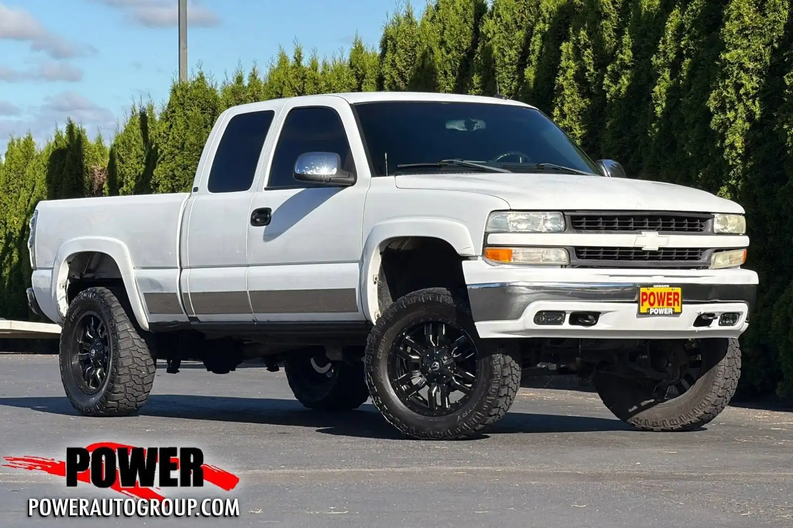 2002 Chevrolet Silverado 1500 4WD Extended Cab SWB LT's photo