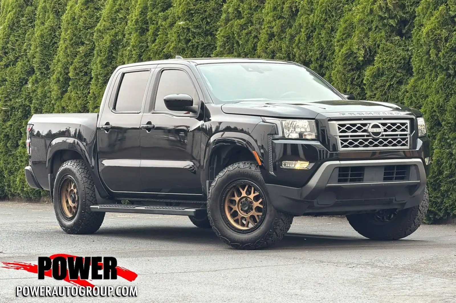 2022 Nissan Frontier SV Crew Cab 4X2 SWB's photo