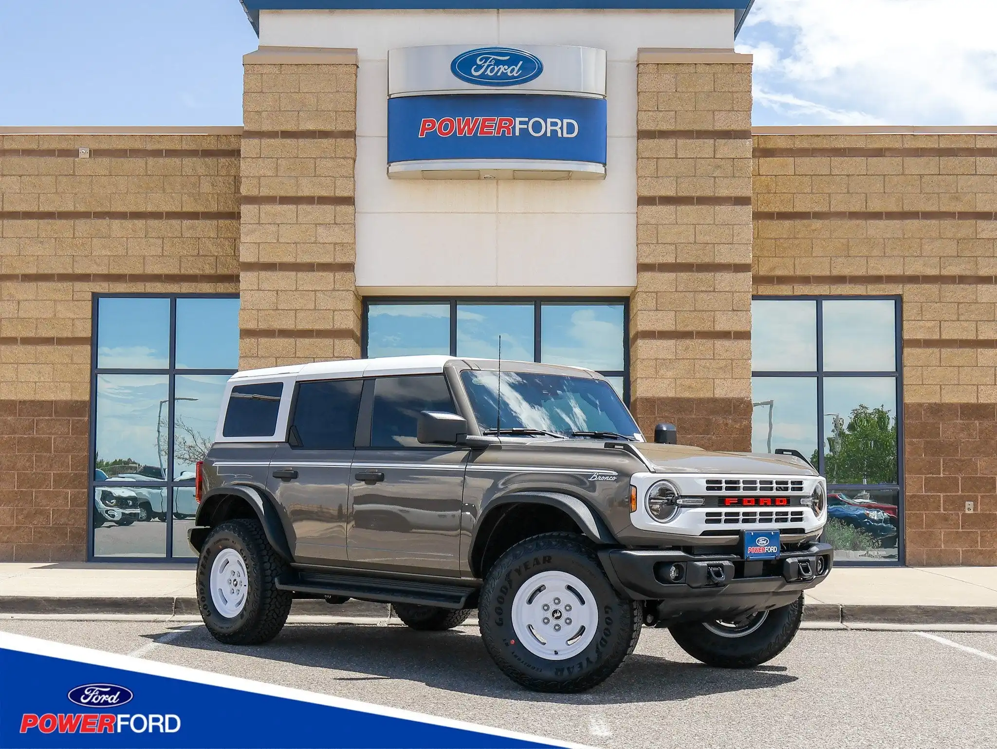 2026 Ford Bronco Heritage Edition 4x4's photo