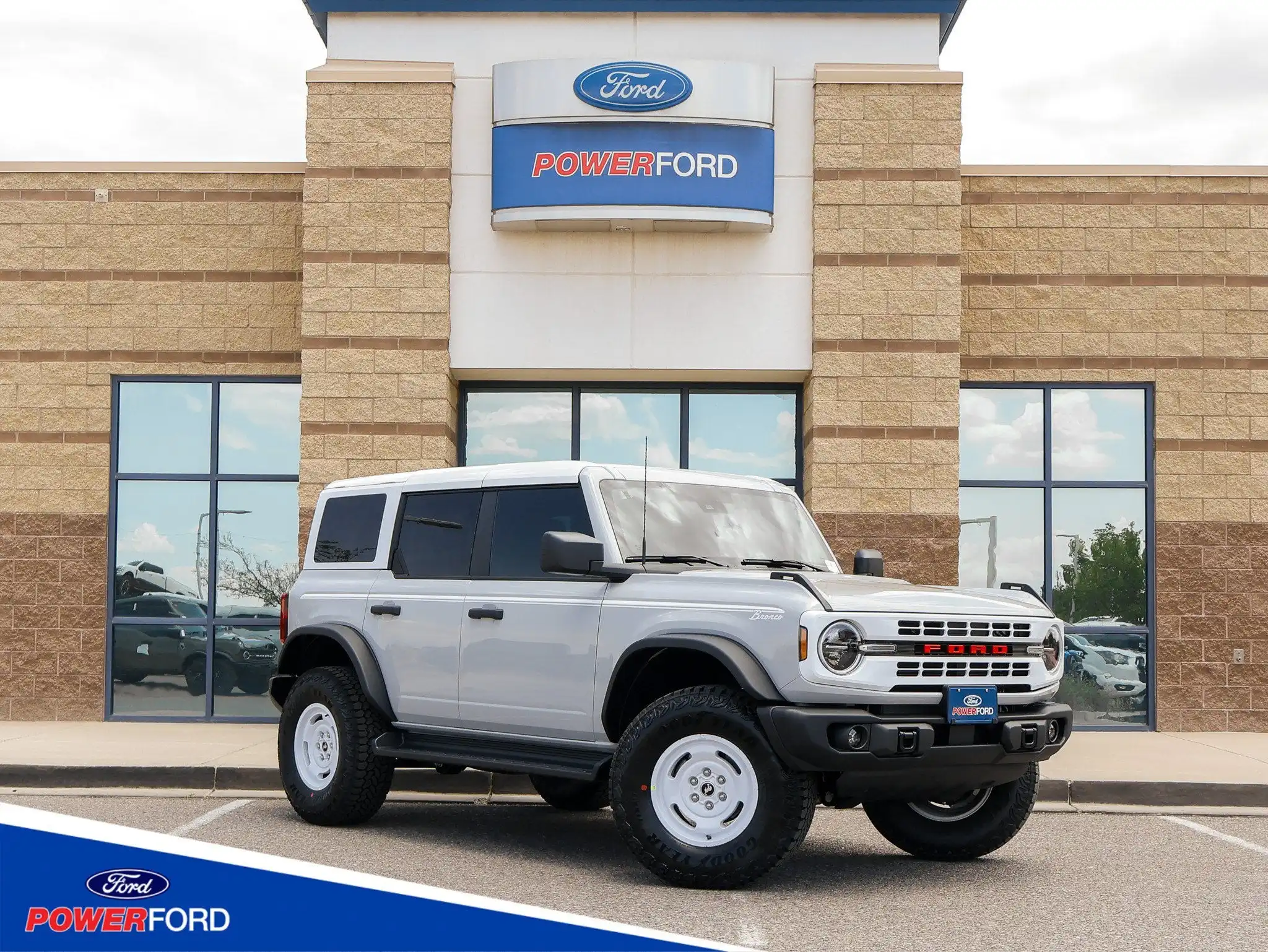 2026 Ford Bronco Heritage Edition 4x4's photo