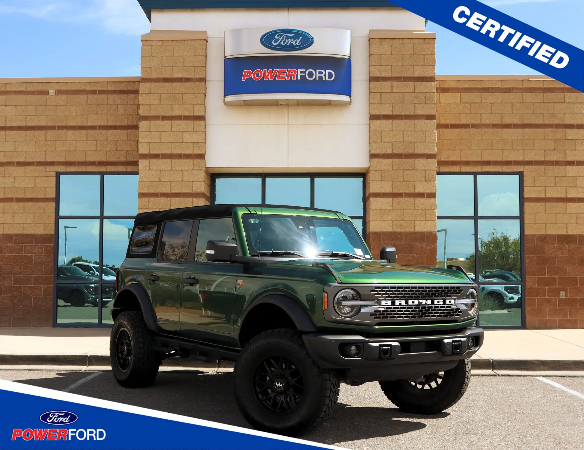 2023 Ford Bronco Badlands 4WD photo 1