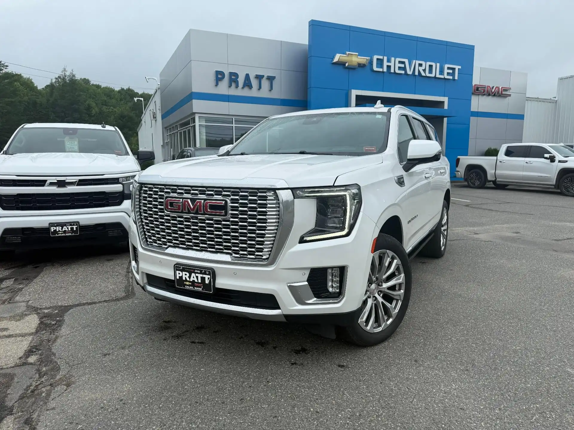 2024 GMC Yukon 4WD Denali's photo
