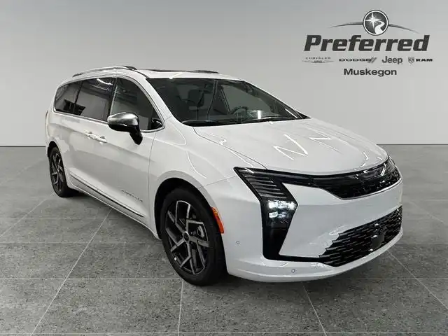2027 Chrysler Pacifica Pinnacle's photo