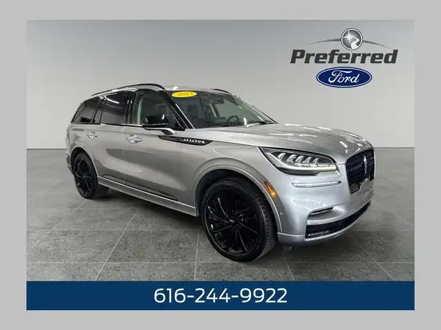 2023 Lincoln Aviator Reserve AWD's photo