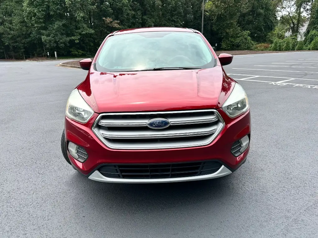 2017 Ford Escape SE photo 1