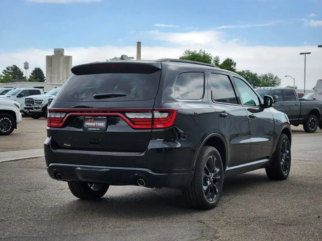 2026 Dodge Durango GT Plus AWD photo 3