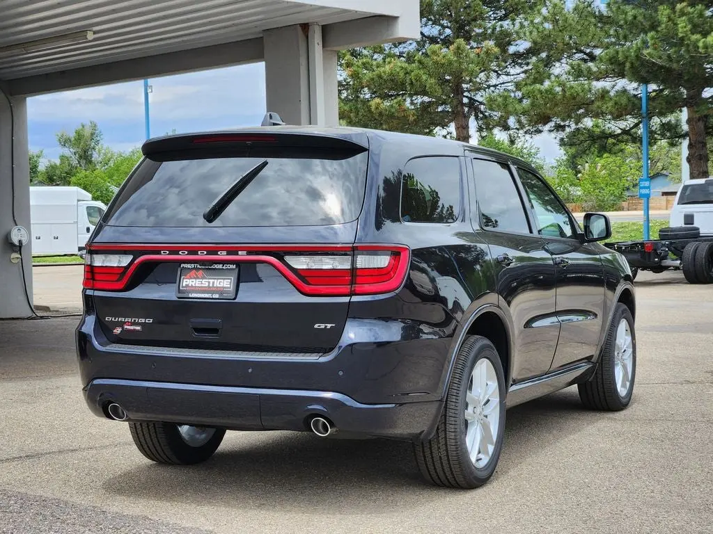2026 Dodge Durango GT AWD photo 3