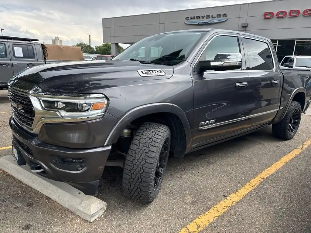 2019 RAM 1500 Limited 4x4 Crew Cab 5'7's photo