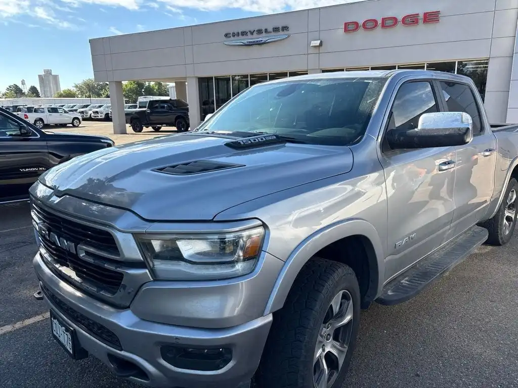 2019 RAM 1500 Laramie 4x4 Crew Cab 5'7's photo
