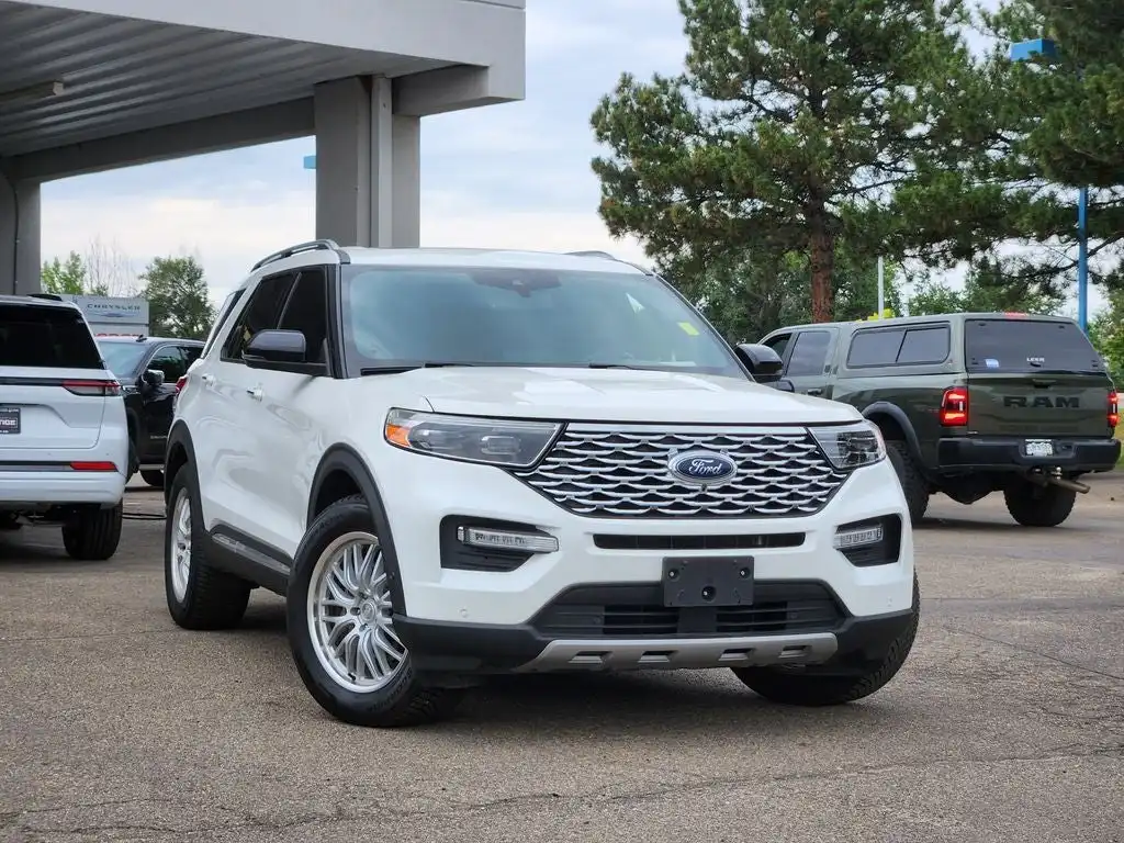 2020 Ford Explorer Platinum 4WD's photo