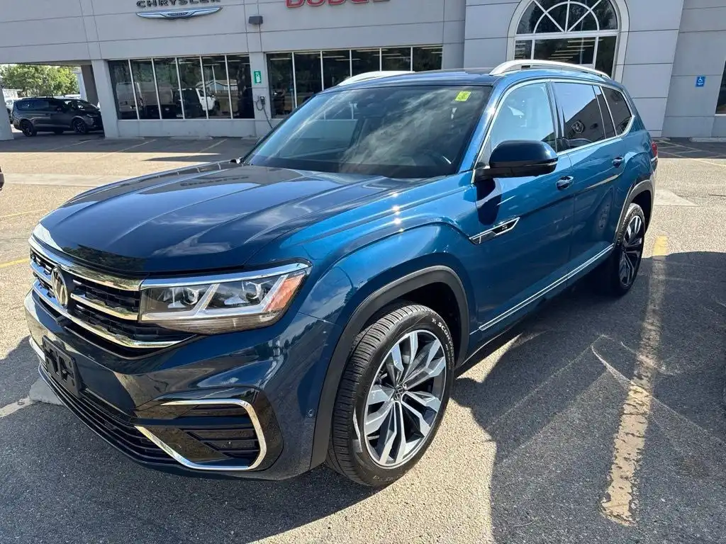 2023 Volkswagen Atlas 3.6L SEL Premium R-Line 4Motion's photo