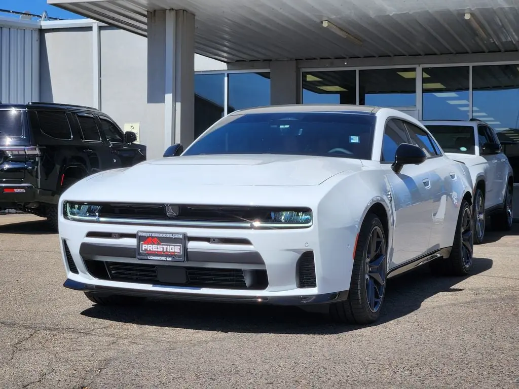 2026 Dodge Charger Scat Pack AWD Plus photo 4