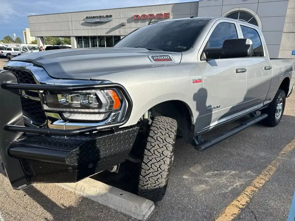 2022 RAM 2500 Tradesman 4X4 Crew Cab SWB's photo