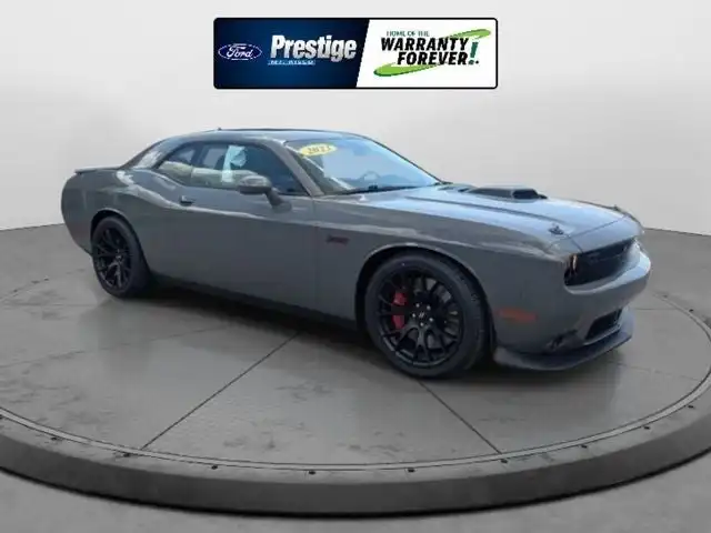 2023 Dodge Challenger R/T Scat Pack's photo