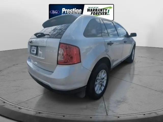 2014 Ford Edge SE photo 5