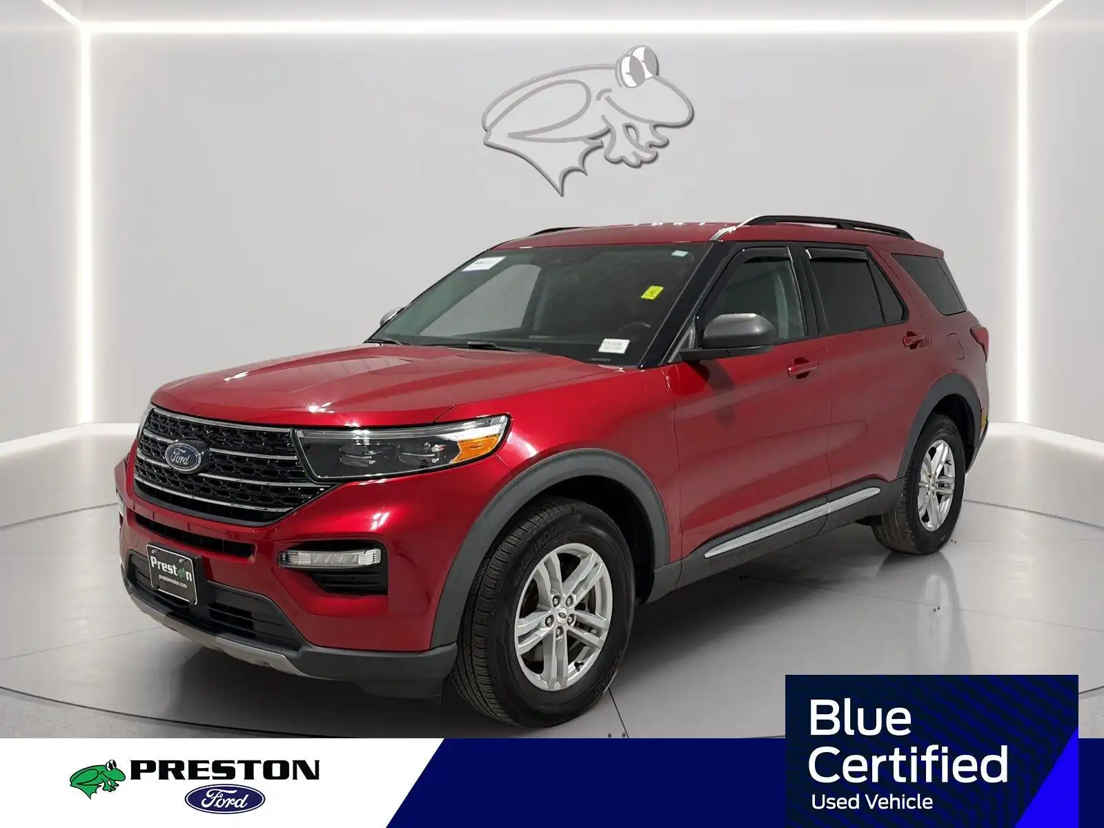 2021 Ford Explorer XLT 4WD's photo