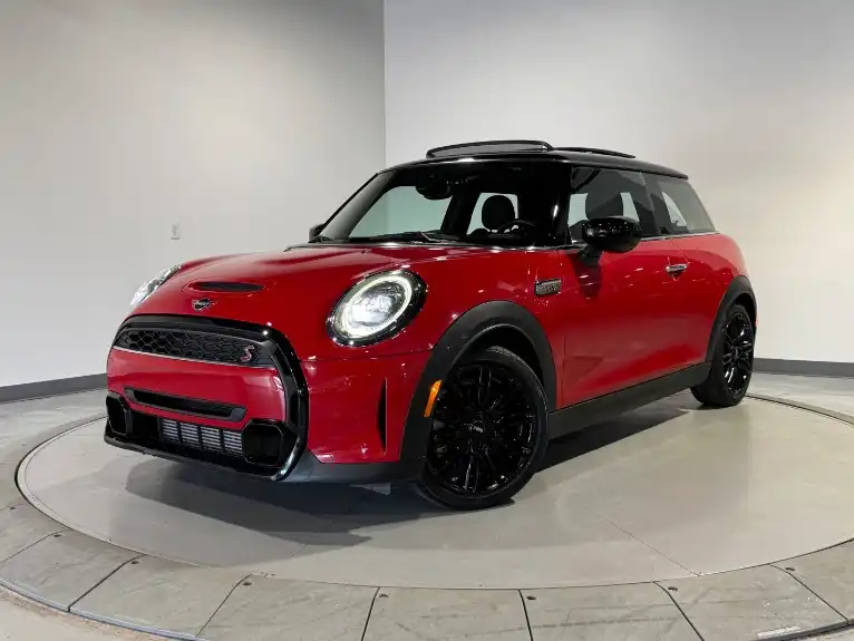 2023 MINI Cooper Cooper S 3 Door's photo