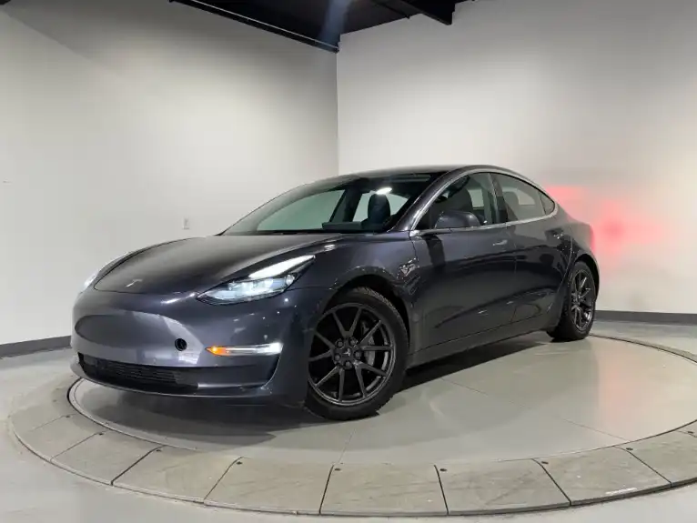 2018 Tesla Model 3 Long Range Dual Motor All-Wheel Drive's photo