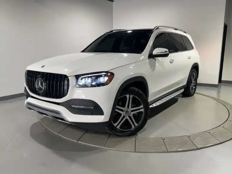 2020 Mercedes-Benz GLS GLS450's photo