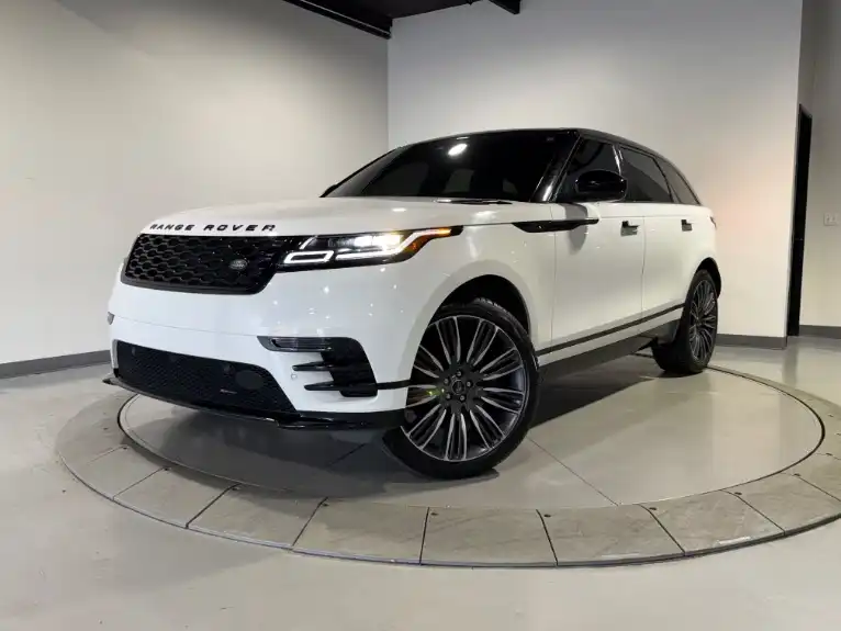 2022 Land Rover Range Rover Velar R-Dynamic S Si4's photo