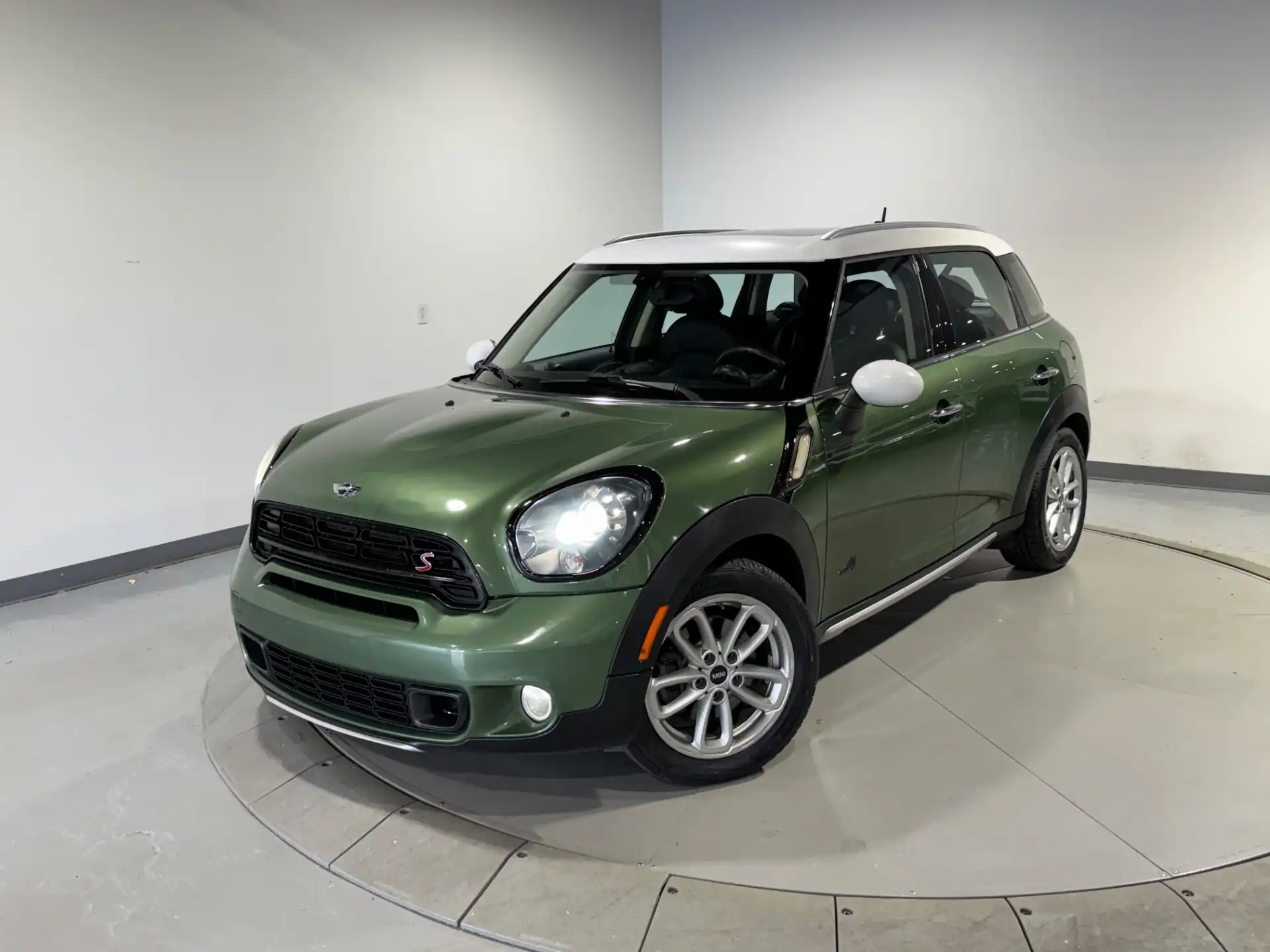 2015 MINI Countryman Countryman S ALL4's photo