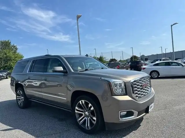 2019 GMC Yukon Denali 2WD's photo