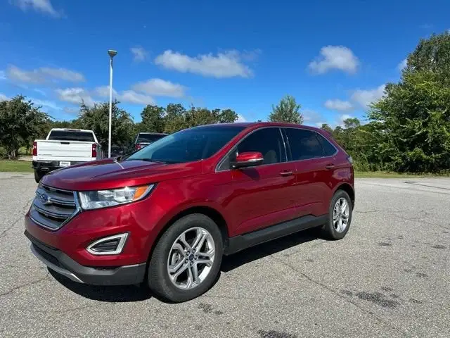 2017 Ford Edge Titanium photo 1