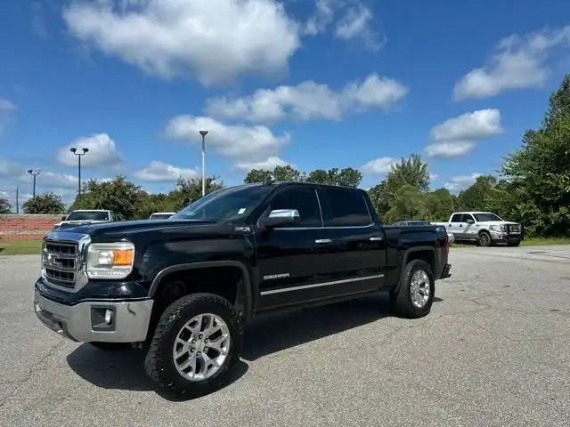 2015 GMC Sierra 4WD Crew Cab SLT SWB's photo