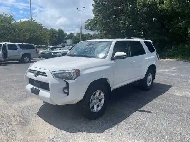 2022 Toyota 4Runner SR5 Premium 4WD V6's photo