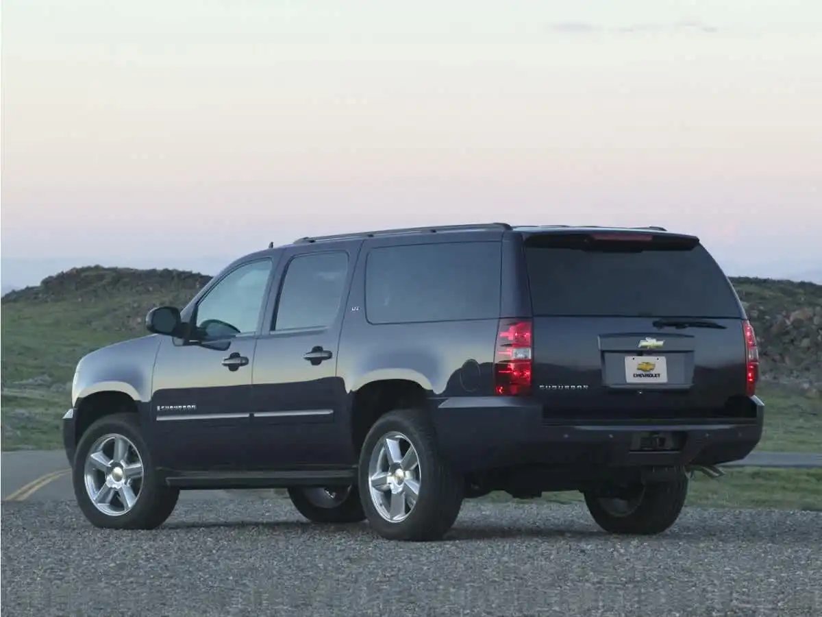 2014 Chevrolet Suburban 2WD 1500 LT's photo