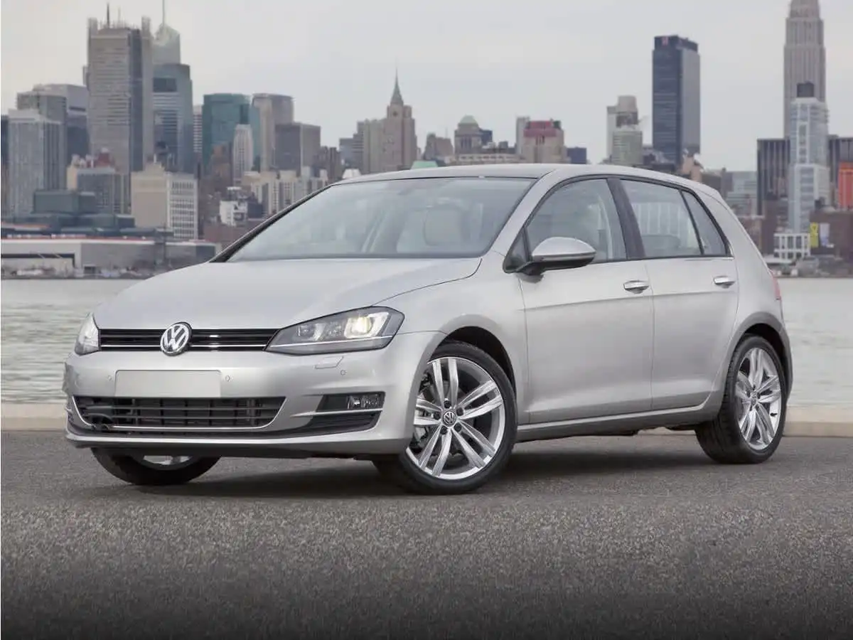 2015 Volkswagen Golf TSI SE 4-door Auto PZEV's photo